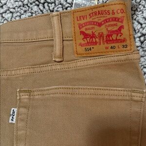 Levi's 514 Straight Fit Khaki Jeans